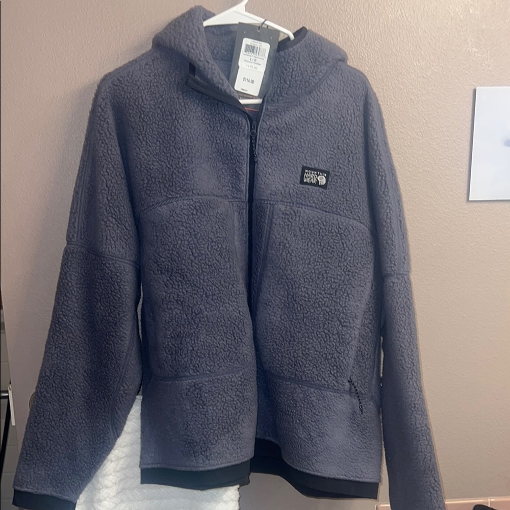 Women’s mountain hardwear grey fleece jacket